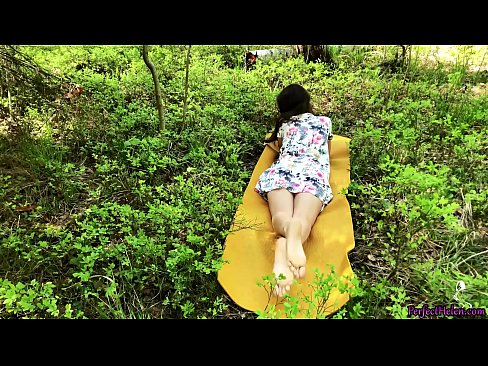 ❤️ Тиндердегі бейтаныс адам менің кискамды мастурбациялайды және орманда құмарланып жүреді Порно kk.hentaiser.ru ☑